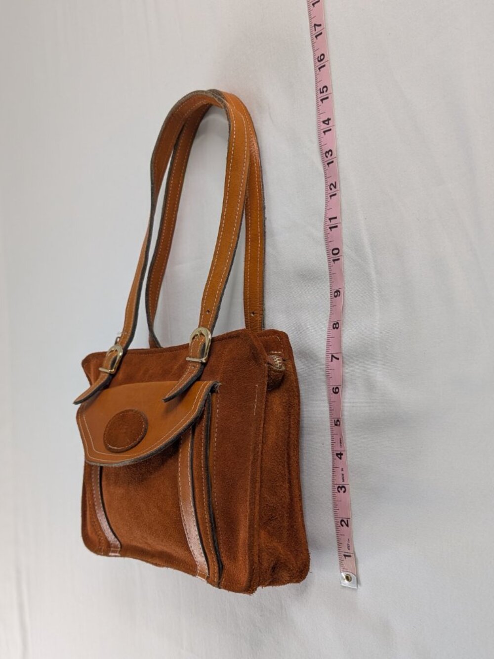 VTG Stone Mountain Tan Suede Leather Front Pocket Shoulder Bag With Buckles - Picture 5 of 7